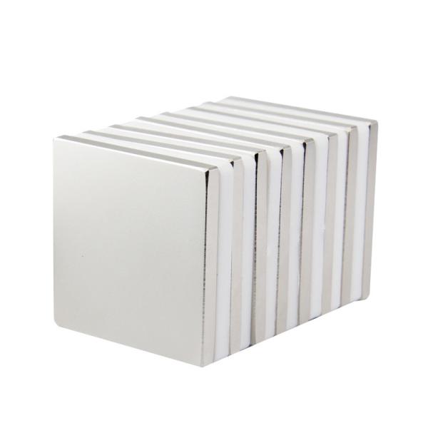Corrosion Resistance Bar Neodymium Magnets With ISO14001 Certification
