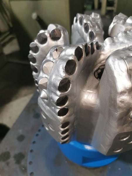 8-1/2  acier 6 aile 16 mm coupeur de diamants PDC Forage un peu de champs pétrolifères outils de forage