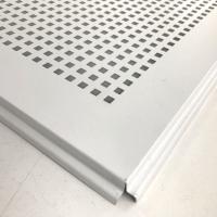 Plaques de plafond perforées en aluminium