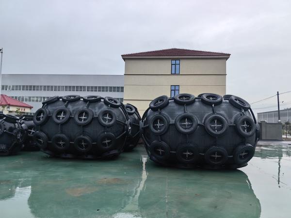 Pressure Rubber Easy Installation Pneumatic Marine Fender For Boat