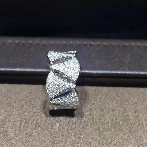 Bi divas' dream  series  ring 18k white gold yellow gold rose gold diamond ring Jewelry factory in Shenzhen, China