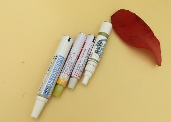 Plastic Nozzle Collapsible Aluminium Tubes , Different Dia Reusable Toothpaste Tube