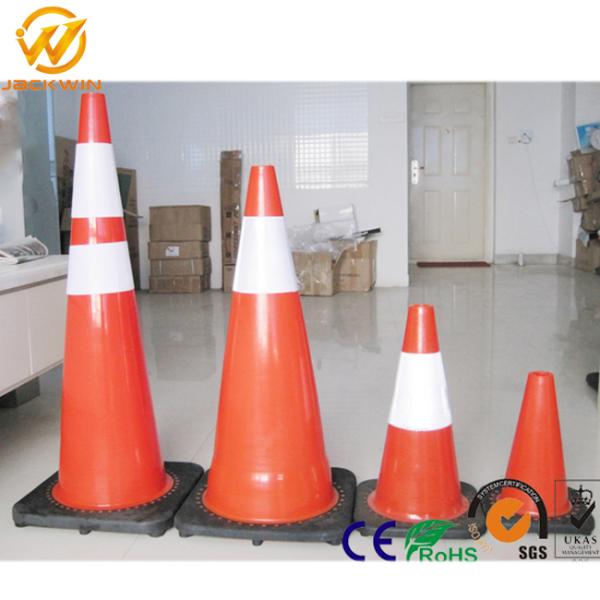 28 Inch Orange Pvc Traffic Safety Cones With Reflective Collar , Flexible Rubber Base