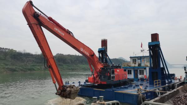 20-47ton 18M 22M Long Boom Arm Wear Resistant For HITACHI Excavator