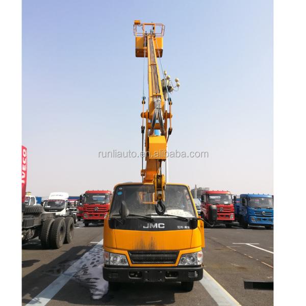 10M 20-22M Faw High Altitude Operation Truck , Truck Mounted Aerial Platforms 100km/h