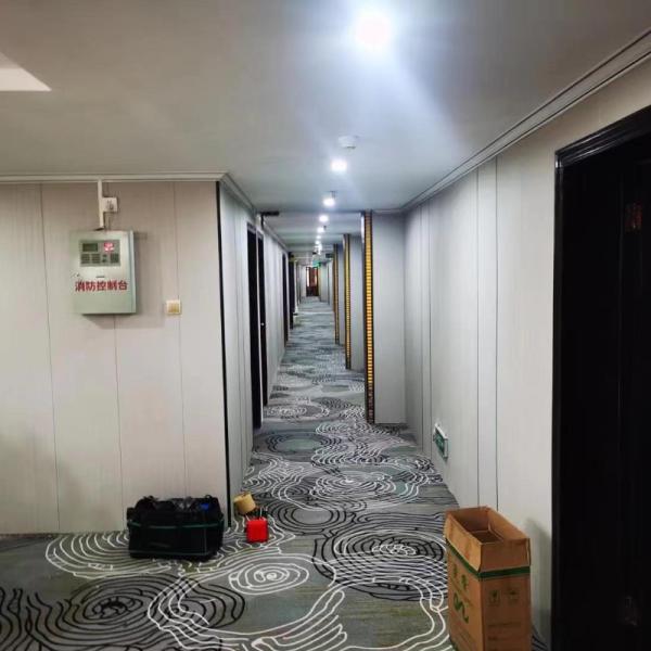 Hotel Wall to Wall Commercial Flooring Machine Made Fire Proof Carpet for Decorative