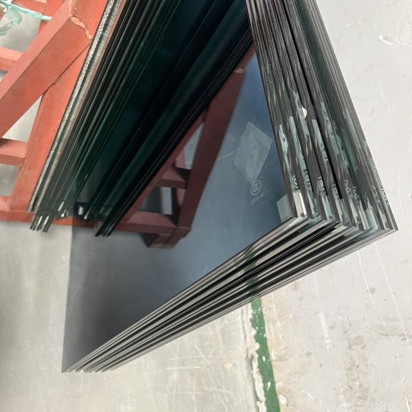 Black Toughened Glass 3mm 4mm 5mm 6mm Safety Shape Custom Bent Glass Large Size Toughened Tinted Glass For Decorative / Curtain Wall