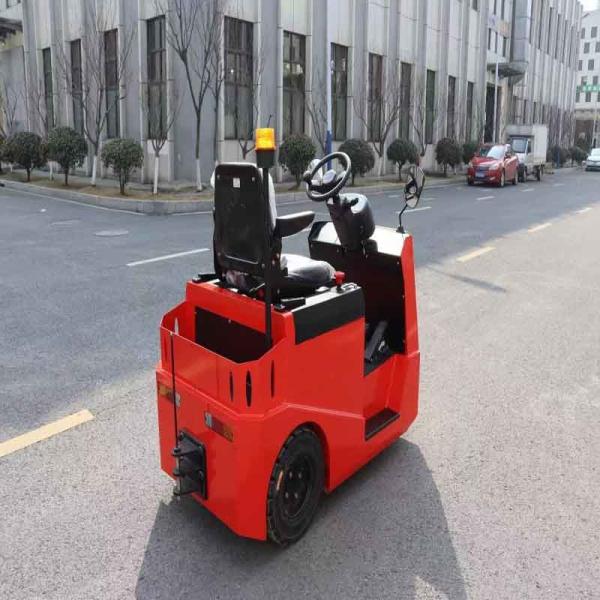 Tractor elétrico de reboque sentado American CURTIS Direção eletrônica fácil de operar Ajuste sem passo