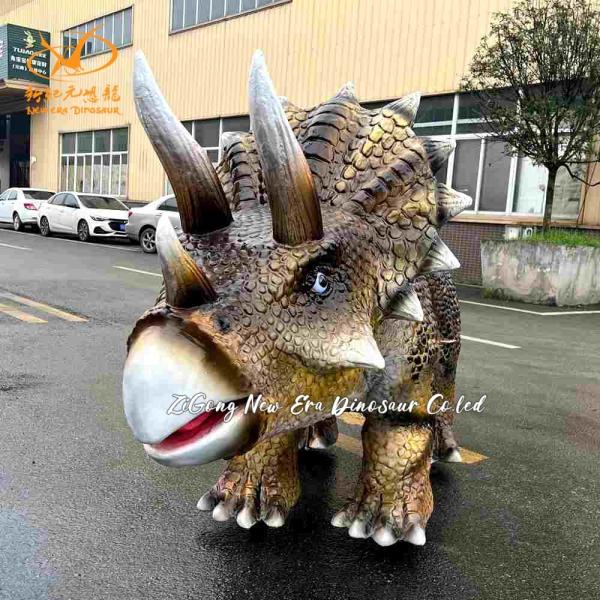 Realistic Triceratops Dinosaurs Walking Realistic Dinosaur Car
