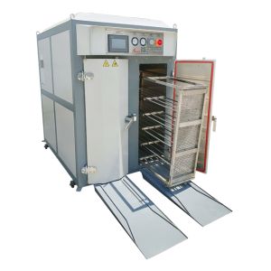 Good Quality Shoe Making Machine Made By YUTAI Brand for Footwear Energy-Efficient Vacuum Hot Shaping Equipment