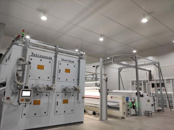 Fibra de poliéster Spunlace da viscose 35% de 65% Alemanha não tecida TrüTzschler