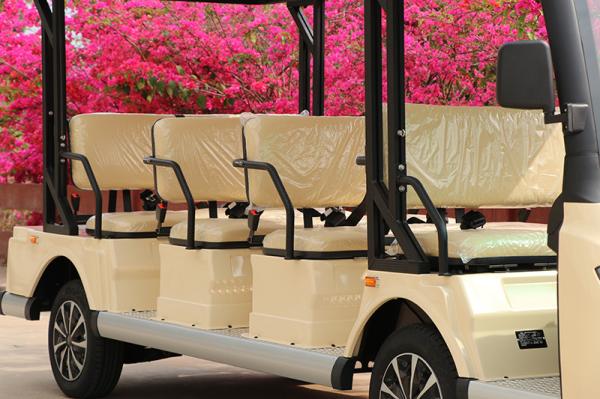 7.5KW Trojan Battery Sightseeing Electric Bus For Tourist Area 11 Passenger