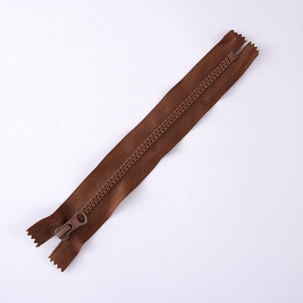 Durable Resin Zipper 5# Hassle Free Closures Closed End Zip Water Resistant