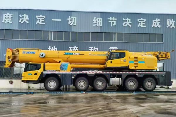 XCMG XCA130L8 130t Truck Crane with 85m Main Arm Length and 130t Hook in Hot Demand