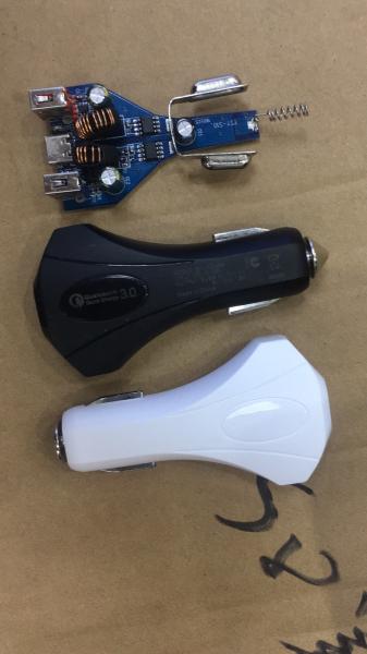 7A 3 USB CAR CHARGER  QC3.0 TYPE-C+ USB Universal Compatible USB CAR CHARGER for all electronics cheap price