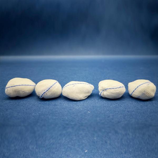 Gauze Swabs Gauze Balls Sterilization 40s 15X17 Diameter 4 cm