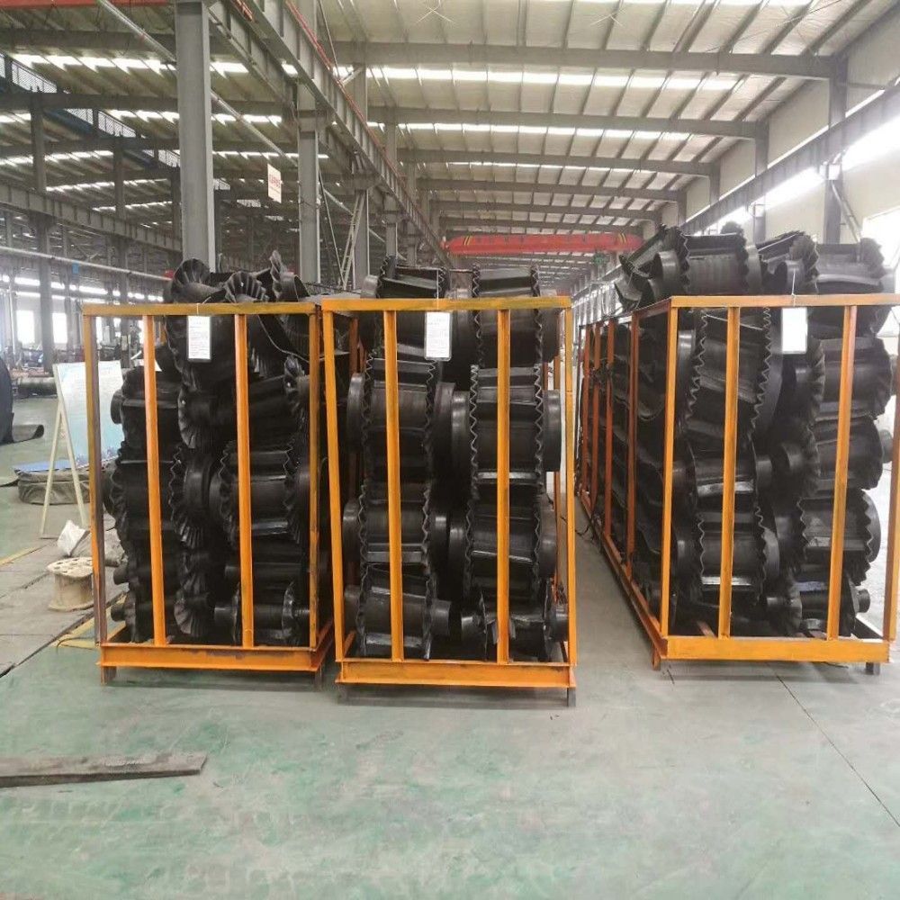 Large Inclination Wave Sidewall Conveyor Belt Used For Agricultural Mining Cement Plant
