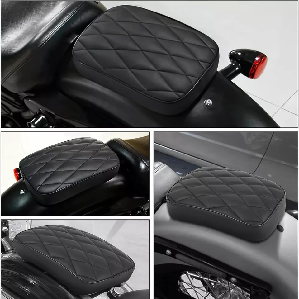 Motorcycle seat, black retro diamond pattern rear seat cushion, rear passenger cushion seat, 8 suction cups, suitable for Harley Sportster Dyna Custom Chopper.