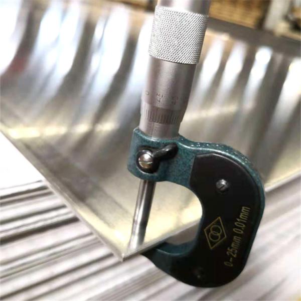 Plaque en acier allié standard DIN pour une haute résistance 1500 mm-4000 mm