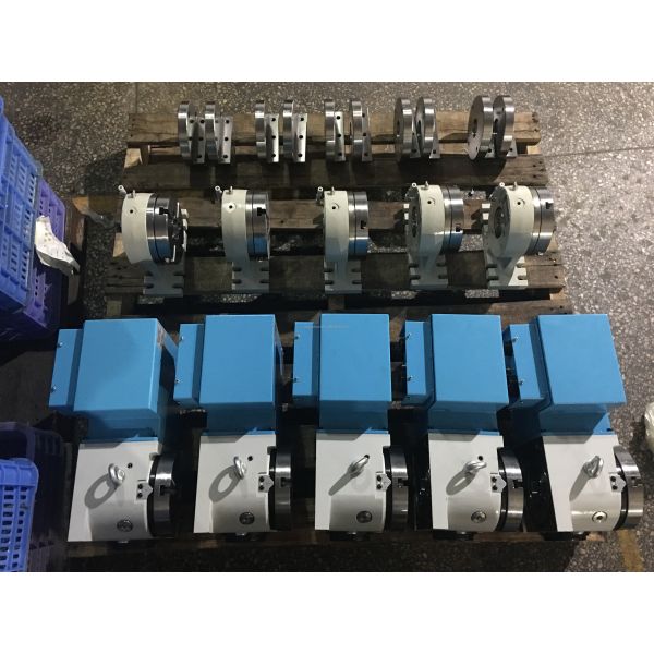 Precision 170mm 4th Axis CNC Rotary Table With Motor / Bearing Steel Construction
