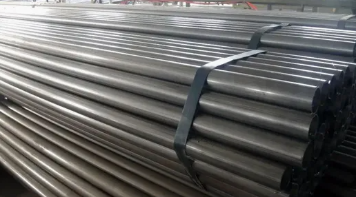 Hot Dip Galvanized Carbon Steel Pipe 1.5 Inch SCH40 With 275 Gsm Zinc Coating And 6 Meter Length For Outdoor Water Supply