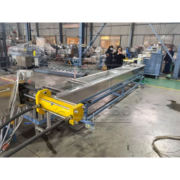 Two Stage PE/PP/Pet Plastic Recycle Granulating Machine/Pelletizing Machine