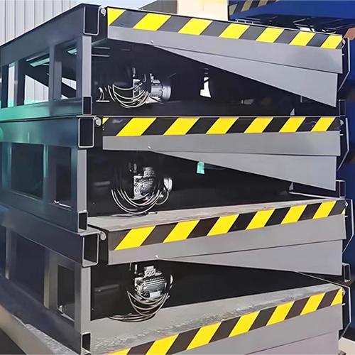 Specialized Loading Dock Leveler For Cold Storage / Refrigerated Warehouse