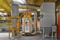 Ligne de système de revêtement de poudre électrostatique contrôlée par écran tactile avec 16 injecteurs standard PCS Résistance à la corrosion