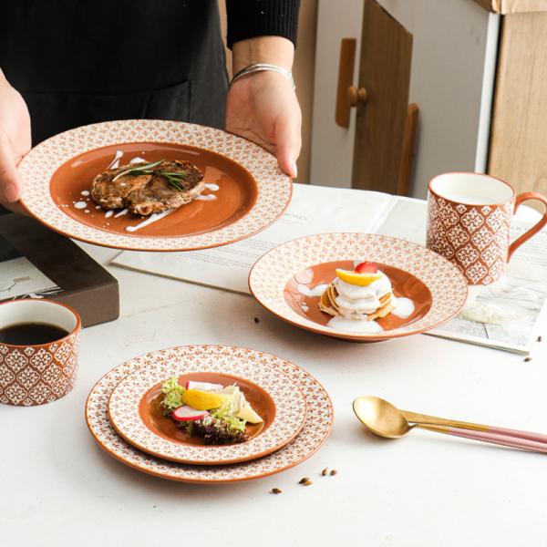 Country 8.5cm Ceramic Tea Cups And Saucers For Banquet