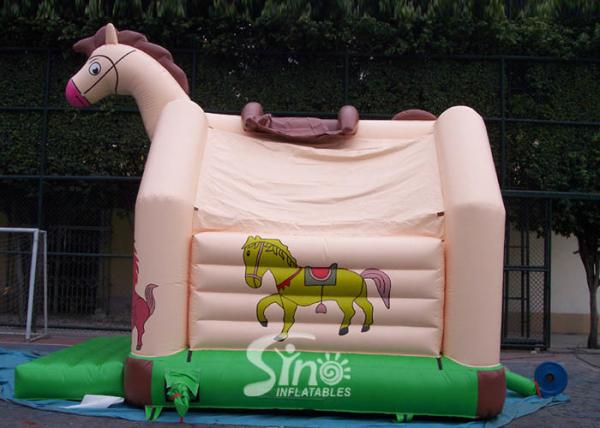 O castelo bouncy inflável do cavalo exterior quente das crianças da venda fez do encerado do pvc da parte superior 0.55mm dos sino inflatables