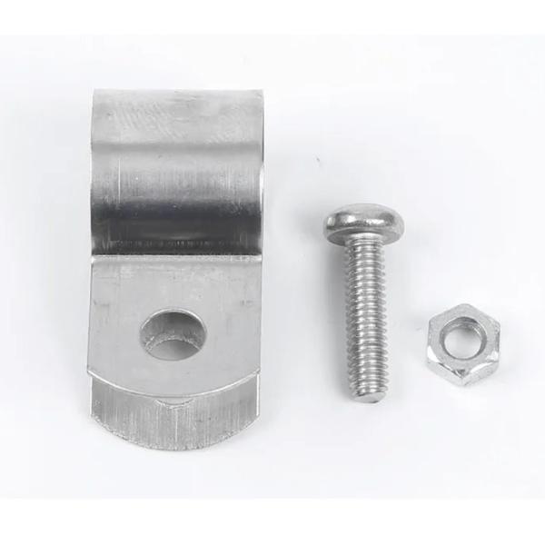 Сопротивление алкалиа гальванизировало утюг струбцины стальной трубы плоский заземляя струбцину трубы