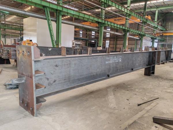 Weather Resistance Steel Warehouse Fabrication Customized ASTM A36 Material