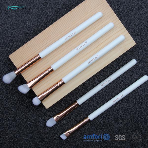 Cepillos suaves del maquillaje del plástico del ODM de la cerda 5PCS