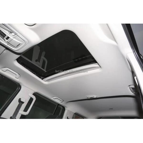 Desbloquee su potencial comercial con el tanque de 5 asientos 300 ESC incluido