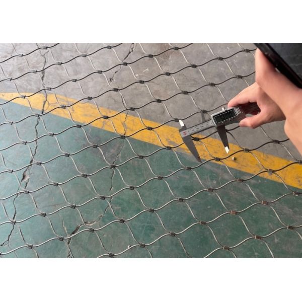 Bear 200KG Weight 50mm Hole size Ferruled Type Wire Rope Mesh for safety protection