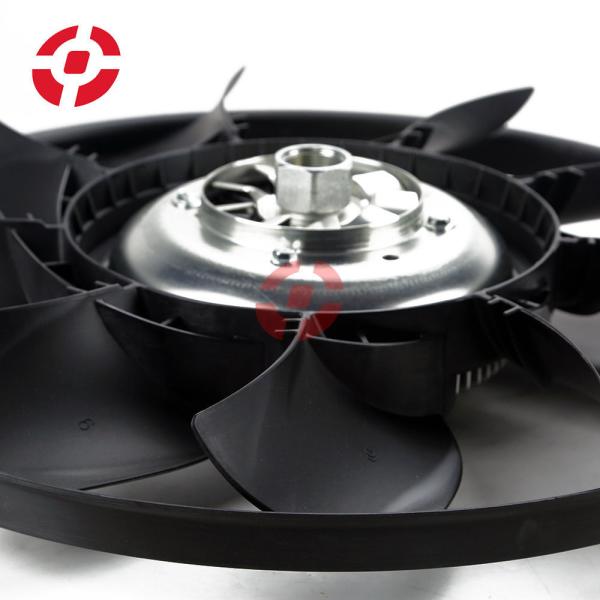 OE LR012645 Ventilador electrónico de automóvil Radiador automático de refrigeración Sistema de refrigeración de ventilador de refrigeración Radiador de refrigeración de ventilador viscoso Land Rover