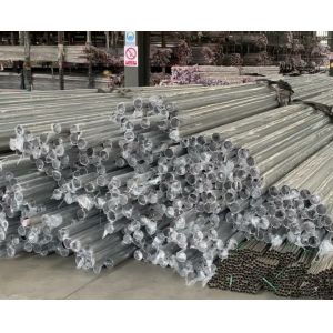 304l as tubulações de aço inoxidável laminadas a alta temperatura Ss esquadram o Sus 317 do tubo espelho de 321 2000mm lustrado