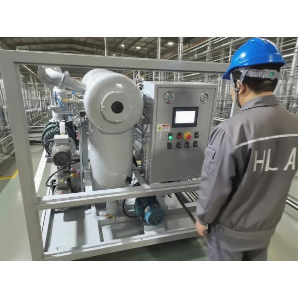 Water Content ≤3ppm Vacuum Level -0.06～-0.099 Mpa Device of Mobile Oil Purifier with Design and Performance