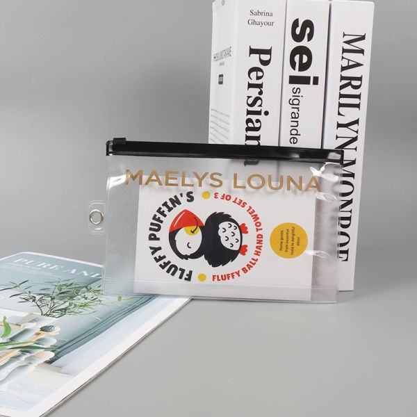 Zhihe Custom Printing Biodegradable Eco-Friendly Black Poly Bag Frosted Plastic Packaging for Shoes & Garments for Hot Stamping