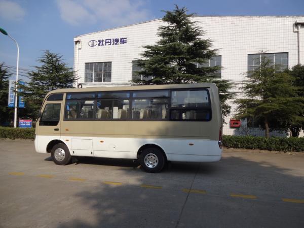 Right Hand Drive Vehicle 25 Seater Minibus 2+2 Layout With Air Conditioner