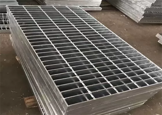 Heavy-Duty Q235 ASTM A36 ASTM A1011 Steel Grating Bar Grating for Industrial Use