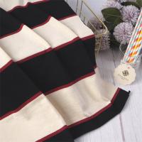 Tissu tricoté à rayures confortable et sain pour les vêtements décontractés
