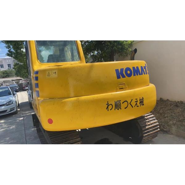 Komatsu PC60 Crawler Excavator with Maximum Digging Depth 3275mm and 6TON Operating Weight