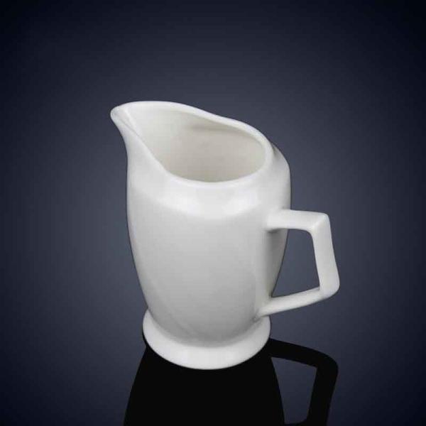 Diseño clásico personalizado de hueso fino China Crema Pot de leche con mango para el hogar