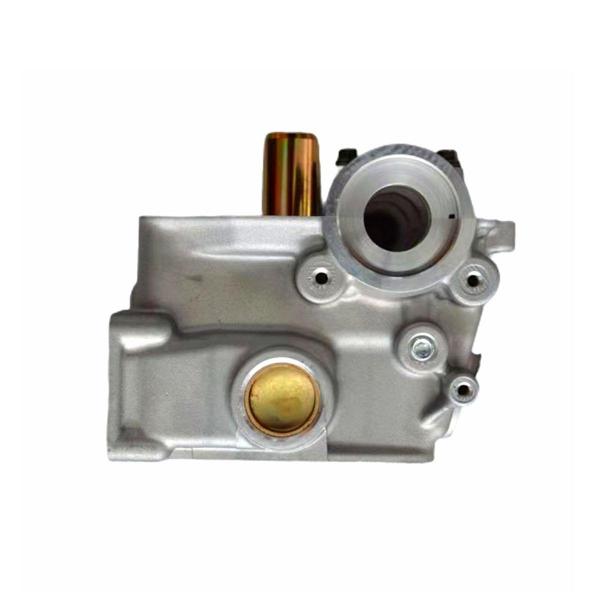 0.7L 12V F6A Cylinder Head 1110071G01 Corrosion Resistant For SUZUKI Alto Carry