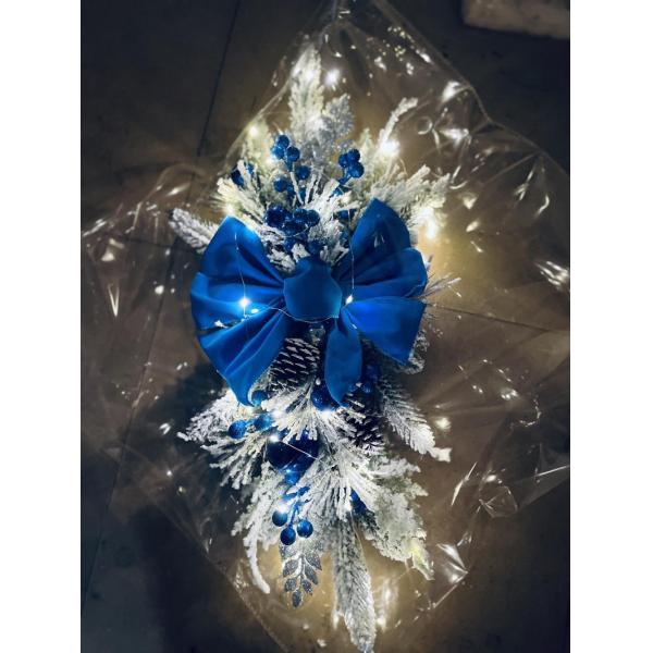 Plush Cloth and Plastic Door Hanging Rattan Wreath for Hotel Christmas Decoration