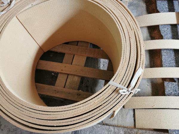 15m Brown Non Asbestos Woven Brake Lining For Marine Machinery