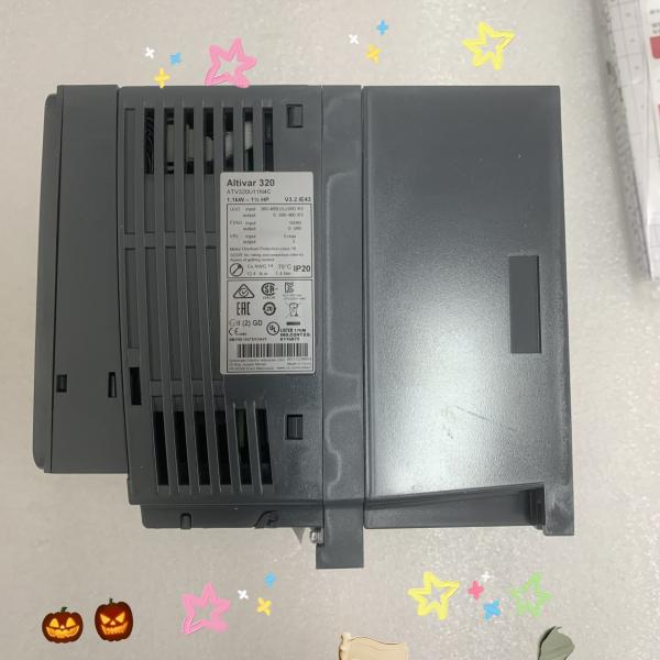 Переменная скорость 380 инвертора SCHNEIDER ATV320U11N4C - 500V 1.1KW НОВОЕ