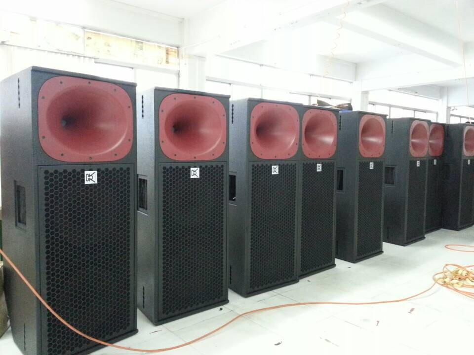 1600 watt Nightclub Audio System Strong Powered generator , 3 way loudspeaker