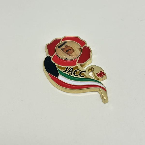 Premium Metal Nurse Badge: Red Cross & Clover Design with Crystal Inlay